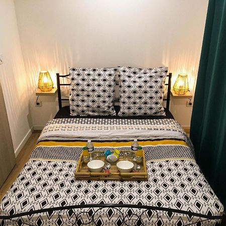 Le Carre D'Or - Appartement Confort - Jardin Prive Amiens Eksteriør billede