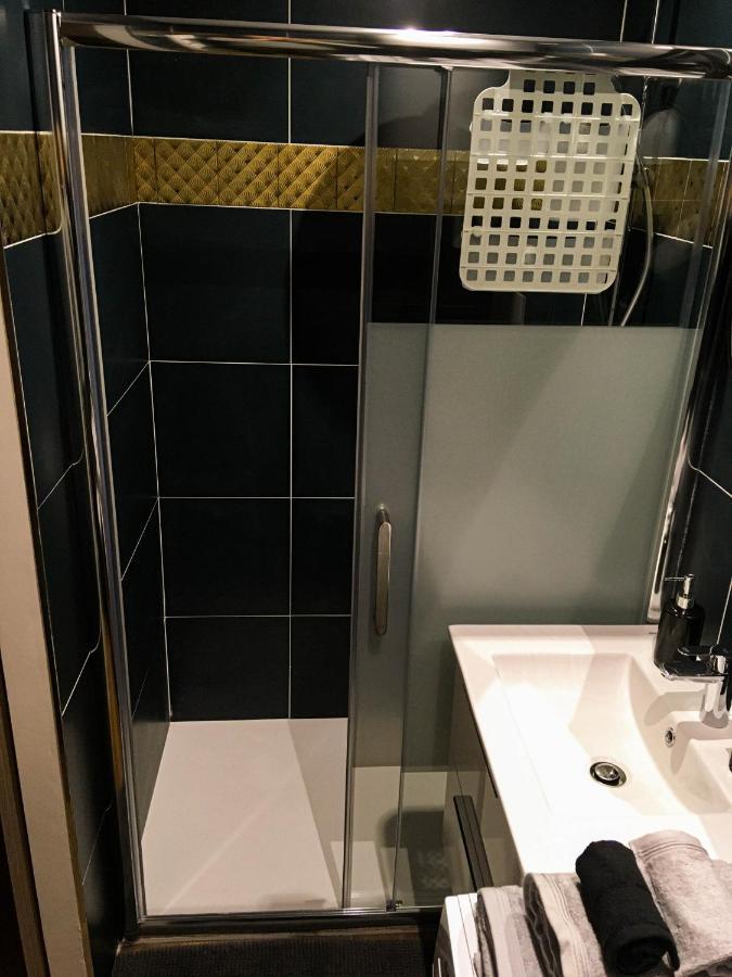 Le Carre D'Or - Appartement Confort - Jardin Prive Amiens Eksteriør billede